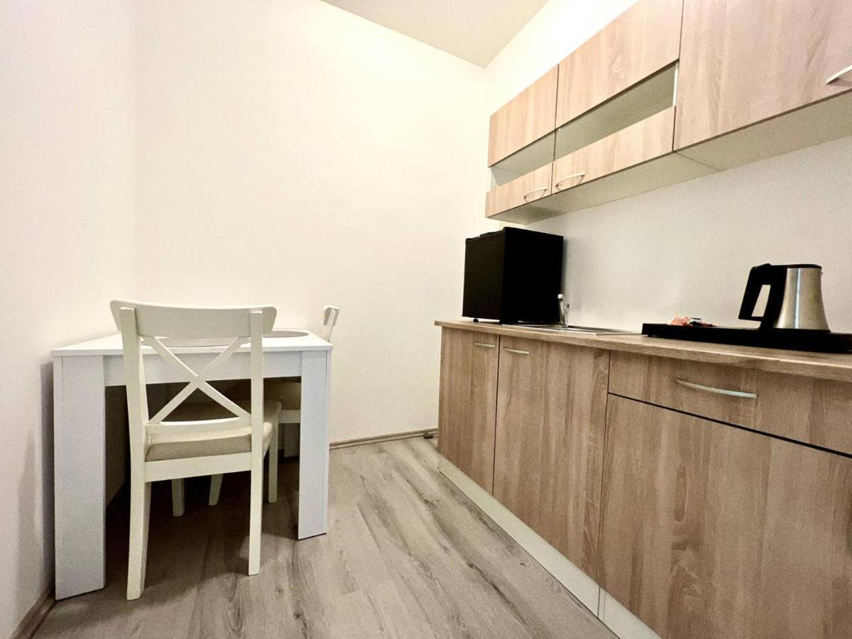 Balu Apartments Прага Екстер'єр фото